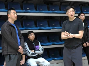 哪里可以找到适合青少年的篮球训练策略_0